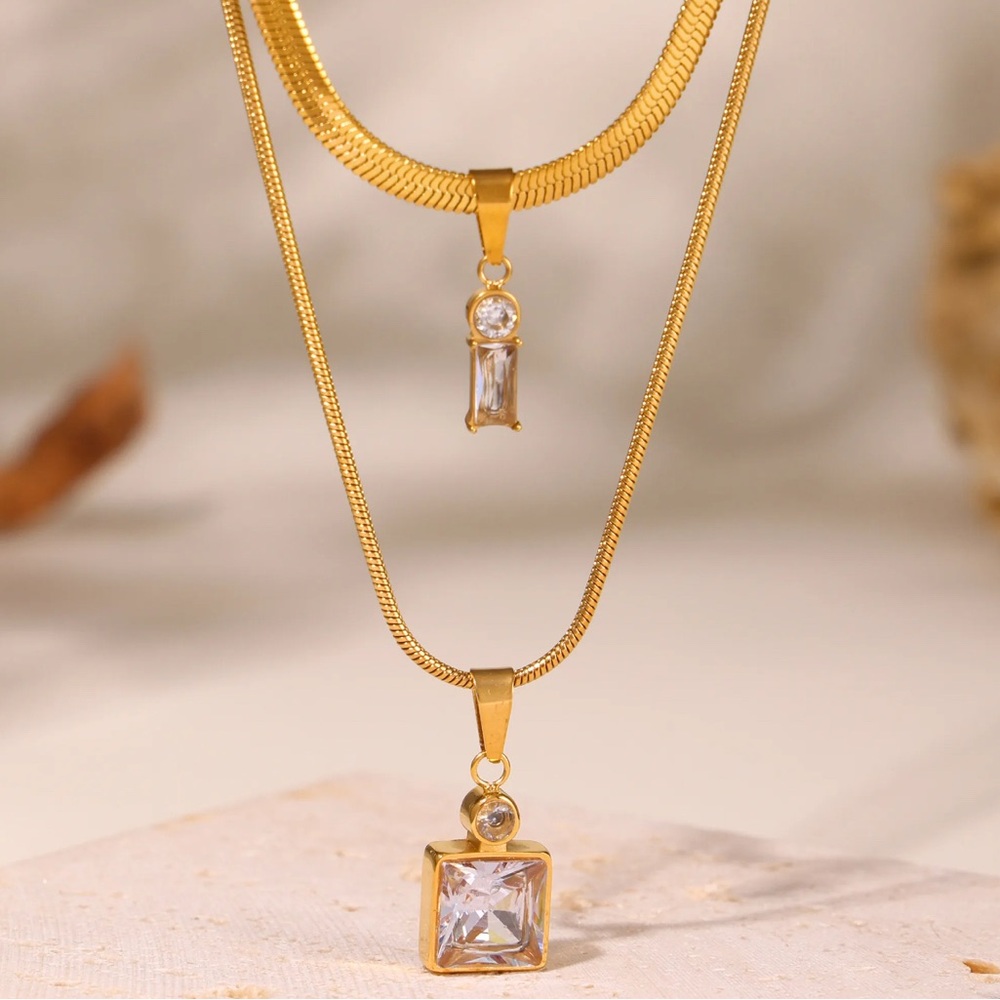 New 18k Gold Plated & Cubic Zirconia White Clear Layered Necklace Luxury